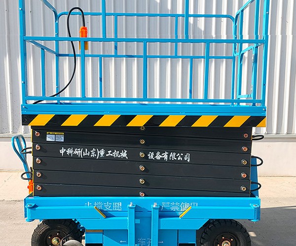 东乌珠穆沁旗自行走升降机
